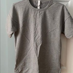 Lululemon short sleeve top very good condition